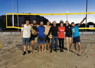 Podijeljene medalje u Ligi mješovitih trojki: Pijeska ima za svakog od vas!