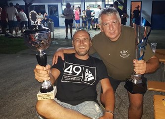 Šampionsko slavlje Turopolja!