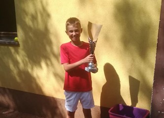 Trofejno otvaranje sezone za Ivu Mišković i Jana Markana: Predani rad daje rezultate!