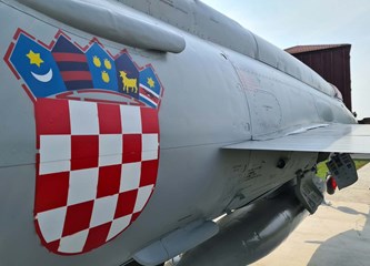 FOTO Legendarni 'Osvetnik Dubrovnika' krasi dvorište ZTC-a, treći je to MiG-21 koji je dom pronašao u Gorici