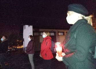 Svijeće za Vukovar upaljene i u Buševcu, Vukovini, Novom Čiču...