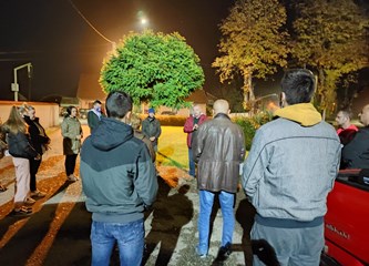 Svijeće za Vukovar upaljene i u Buševcu, Vukovini, Novom Čiču...