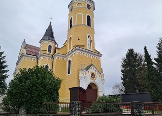 Zvonik crkve NBDM oštećen u potresu. Župnik: „Čeka nas ozbiljan zahvat, ali imamo dobre vijesti“