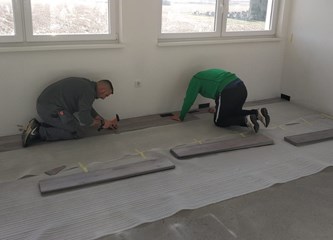 FOTO Sredstvima Grada "Ban Jelačić" uredio potkrovlje, do ljeta se nadaju i umjetnom travnjaku