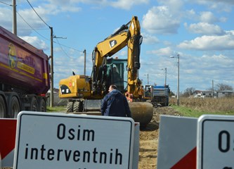 Započela rekonstrukcija Odranske ulice u Lomnici, promet se odvija obilaznim pravcima
