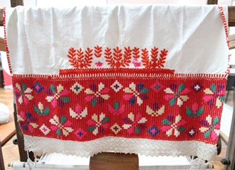 Radionice tkanja u Novom Čiču oduševljavaju polaznice: „Super je osjećaj kad nešto napraviš svojim rukama“