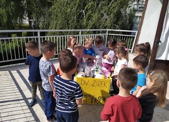 Kutija puna igračaka iz "Žireka" stigla na dječji odjel KBC-a Rebro: Gorički vrtićanci za osmijeh malih pacijenata!