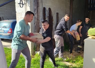 VG Legacy dostavio donaciju građevinskog materijala obitelji iz Pisarovine koja je u požaru ostala bez doma