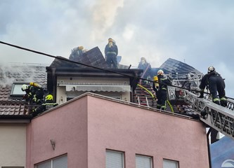 FOTO I dalje traje gašenje požara u Rakarju! Vatrogasci: „Ovo nije jednostavna intervencija”
