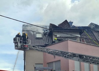 FOTO I dalje traje gašenje požara u Rakarju! Vatrogasci: „Ovo nije jednostavna intervencija”