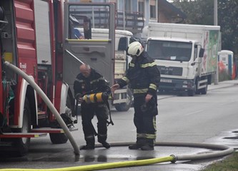 Poznat uzrok požara u Rakarskoj: Radnici oštetili plinsku i kanalizacijsku cijev, nastala eksplozija