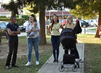 Djelima "Mraclin u srcu Turopolja" i "Mraclinski govor" KUD Dučec bogatu tradiciju svoga kraja otima zaboravu