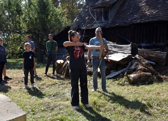 FOTO: Žirovina bogatija programom i sadržajem, no hrastove šume, na žalost, sve siromašnije plodovima