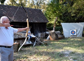 FOTO: Žirovina bogatija programom i sadržajem, no hrastove šume, na žalost, sve siromašnije plodovima