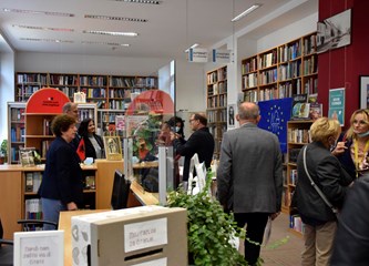 Gradska knjižnica otvorila Albanski kutić: "Za nas, pripadnike albanske manjine ovo je povijesni trenutak"