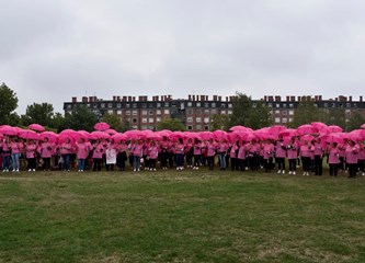 FOTOGALERIJA Edukacijom protiv raka dojke bore se već 20 godina! Proslavu jubileja ovjekovječili milenijskom fotografijom