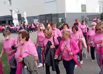 FOTOGALERIJA Edukacijom protiv raka dojke bore se već 20 godina! Proslavu jubileja ovjekovječili milenijskom fotografijom