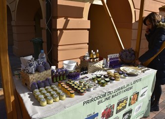 Počeo 20. Gastro Turopolja: Bogata ponuda domaćih proizvoda, craft piva i zabava u srcu grada