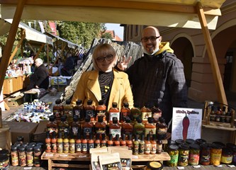 Počeo 20. Gastro Turopolja: Bogata ponuda domaćih proizvoda, craft piva i zabava u srcu grada