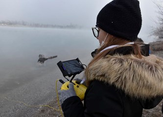 FOTO OŠ Eugena Kvaternika dobila podvodni dron! Mladi informatičari isprobali ga na Čiču