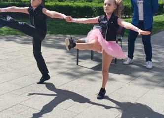 Noć knjige na Dječjem odjelu: Mališani razbili predrasude o plesu, uz Tomu Vegu i sami zaplesali