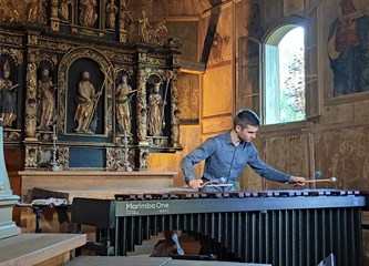 Marimba i vibrafon u Kapeli sv. Ivana Krstitelja u Buševcu