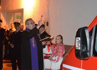 Kombi vozilo za nove vatrogasne pobjede