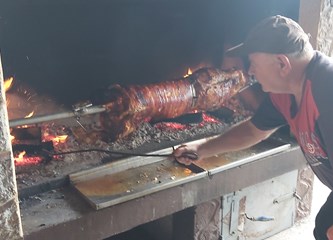 Susret starih prijatelja: Udruga VG Branitelji okupila članove i prijatelje na cjelodnevnom druženju