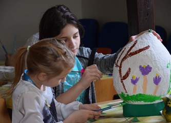 Uživali u uskršnjoj radionici, a uskoro odlaze u Sabor