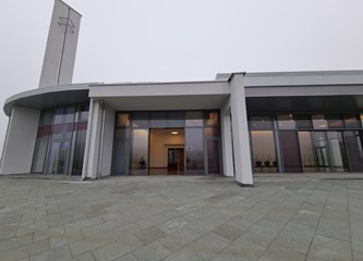 FOTO: Groblje Kušanec dobilo je dugo očekivanu oproštajnu građevinu