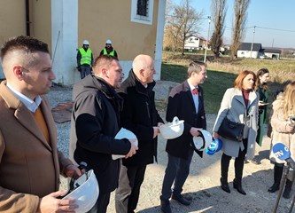 Obnova na području Velike Gorice: Ministar Bačić obišao radove
