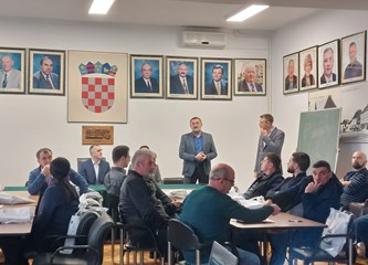 "Ne želimo da ostane samo na zgradi i opremi": Počela suradnja škole i obrtnika za Regionalni centar kompetentnosti