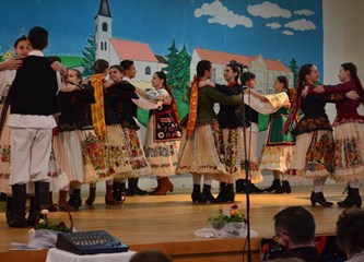 Mlaka najbolja u koreografiranom folkloru