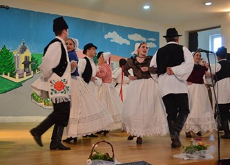 Mlaka najbolja u koreografiranom folkloru