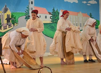 Mlaka najbolja u koreografiranom folkloru