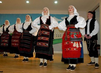 Mlaka najbolja u koreografiranom folkloru