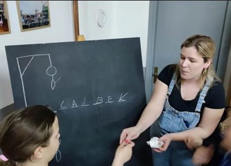 Na radionicama povodom 100. obljetnice mraclinske škole djeca učila o kajkavskom narječju i izrađivala svoje putopise