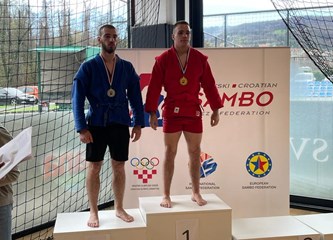 Enzo Šušković osvojio još jedan juniorski naslov prvaka Hrvatske u 'sambu', Hrvoje Vojvoda zaslužio srebro