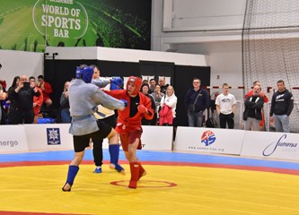 Enzo Šušković osvojio još jedan juniorski naslov prvaka Hrvatske u 'sambu', Hrvoje Vojvoda zaslužio srebro