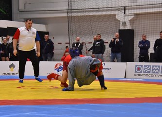 Enzo Šušković osvojio još jedan juniorski naslov prvaka Hrvatske u 'sambu', Hrvoje Vojvoda zaslužio srebro