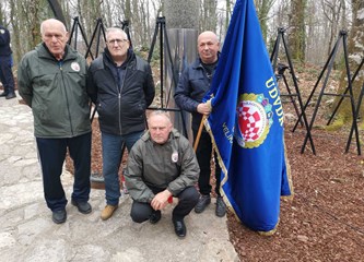Članovi Udruge dragovoljaca i veterana Domovinskog rata ogranak Velika Gorica i ove godine obilježili "krvavi Uskrs"
