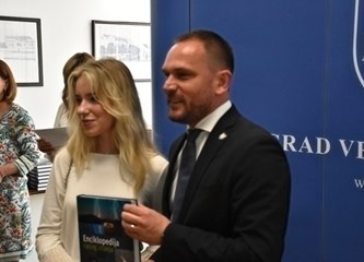 Gradonačelnik ugostio najbolje učenike: „Želim ostati u Hrvatskoj i završiti fakultet koji će mi omogućiti da se tu zaposlim“