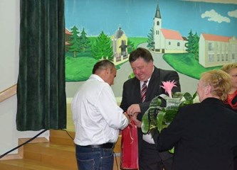 Staro-novo vodstvo KUD-a Nova zora