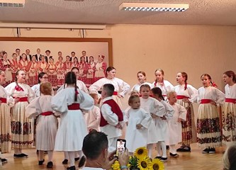 Mali folkloraši okupili se na prvom dječjem susretu "Lepi naš posavski k(r)aj" u Bukevju