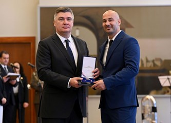 Milanović odlikovao Velimira Šandora, Ivana Čengića, Damira Martina...