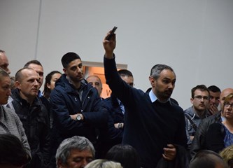 Lomničani protiv asfaltne baze