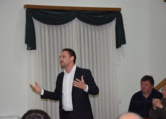 Lomničani protiv asfaltne baze