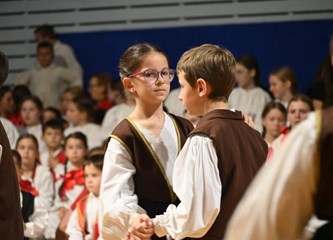 Dječji susreti u Ščitarjevu: Oni su mali, ali čuvaju folklornu baštinu kao veliki