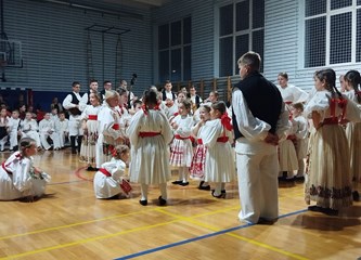 Dječji susreti u Ščitarjevu: Oni su mali, ali čuvaju folklornu baštinu kao veliki
