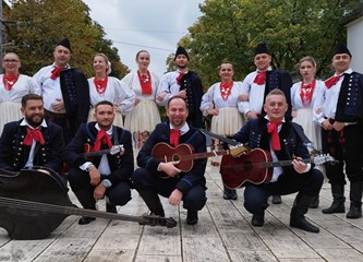 FOTO: Mraclinci Imoćanima priredili nezaboravno turopoljsko Martinje